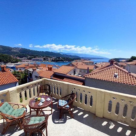 Apt. Old Town Rab Town Bagian luar foto